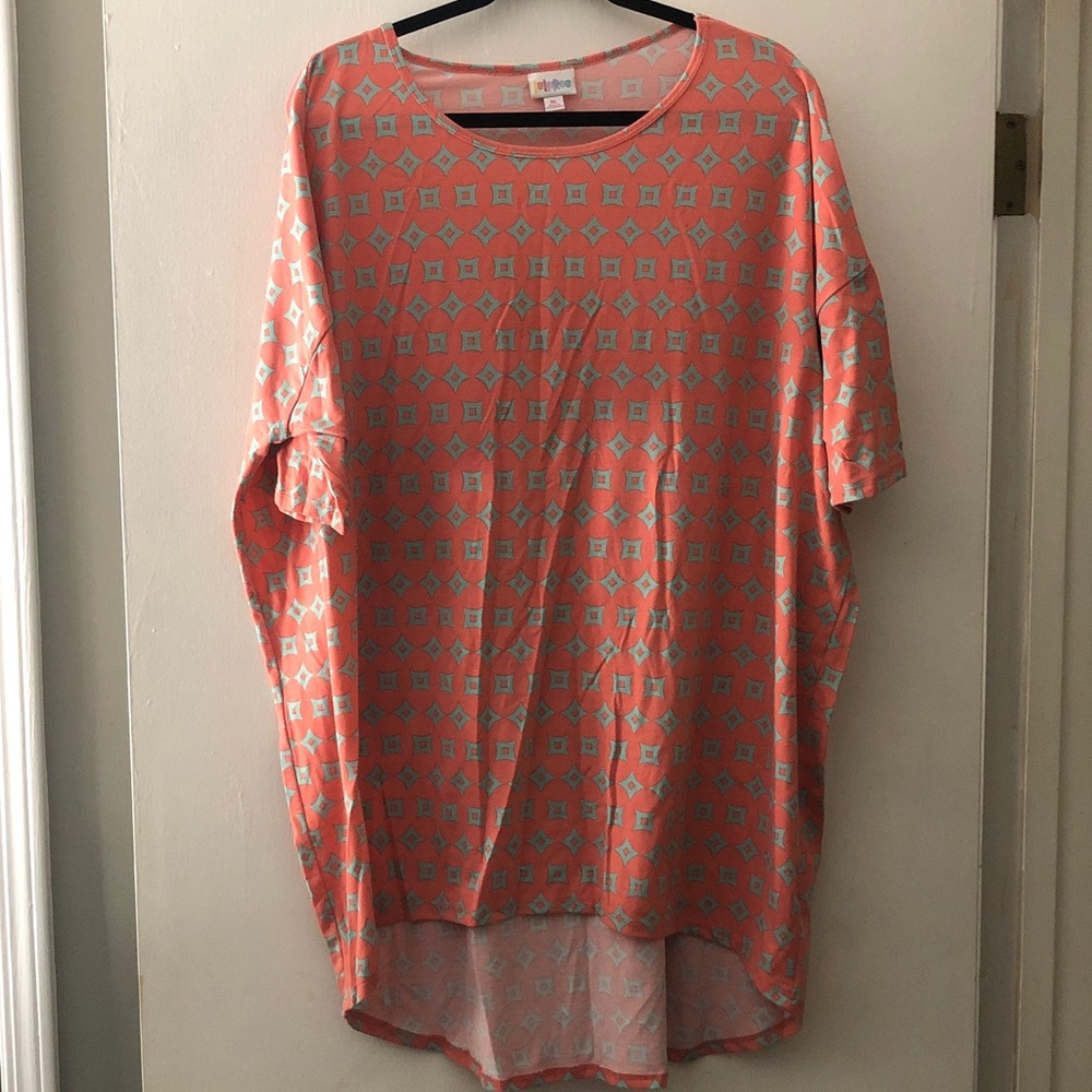 Coral Patterned Short Sleeve Tunic